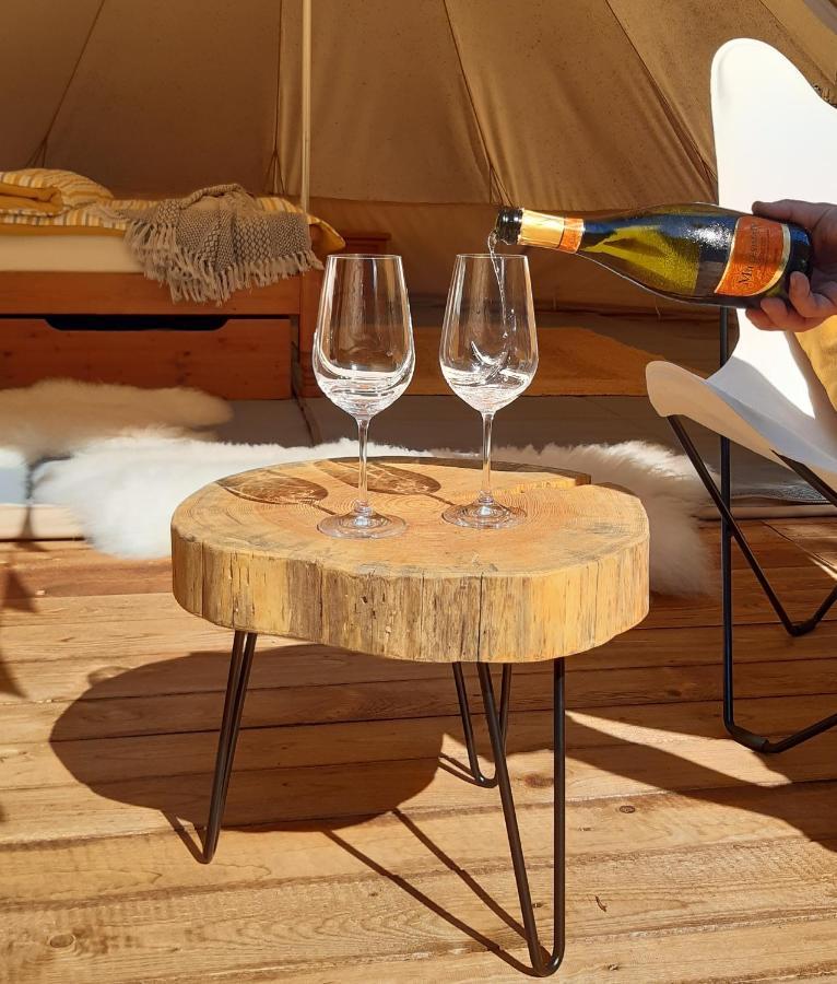 Glamping V Sadu Ξενοδοχείο Sadská Εξωτερικό φωτογραφία